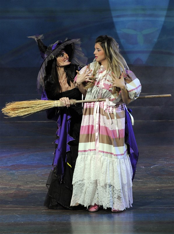 Sirine & Alaadine Musical Play in 3D